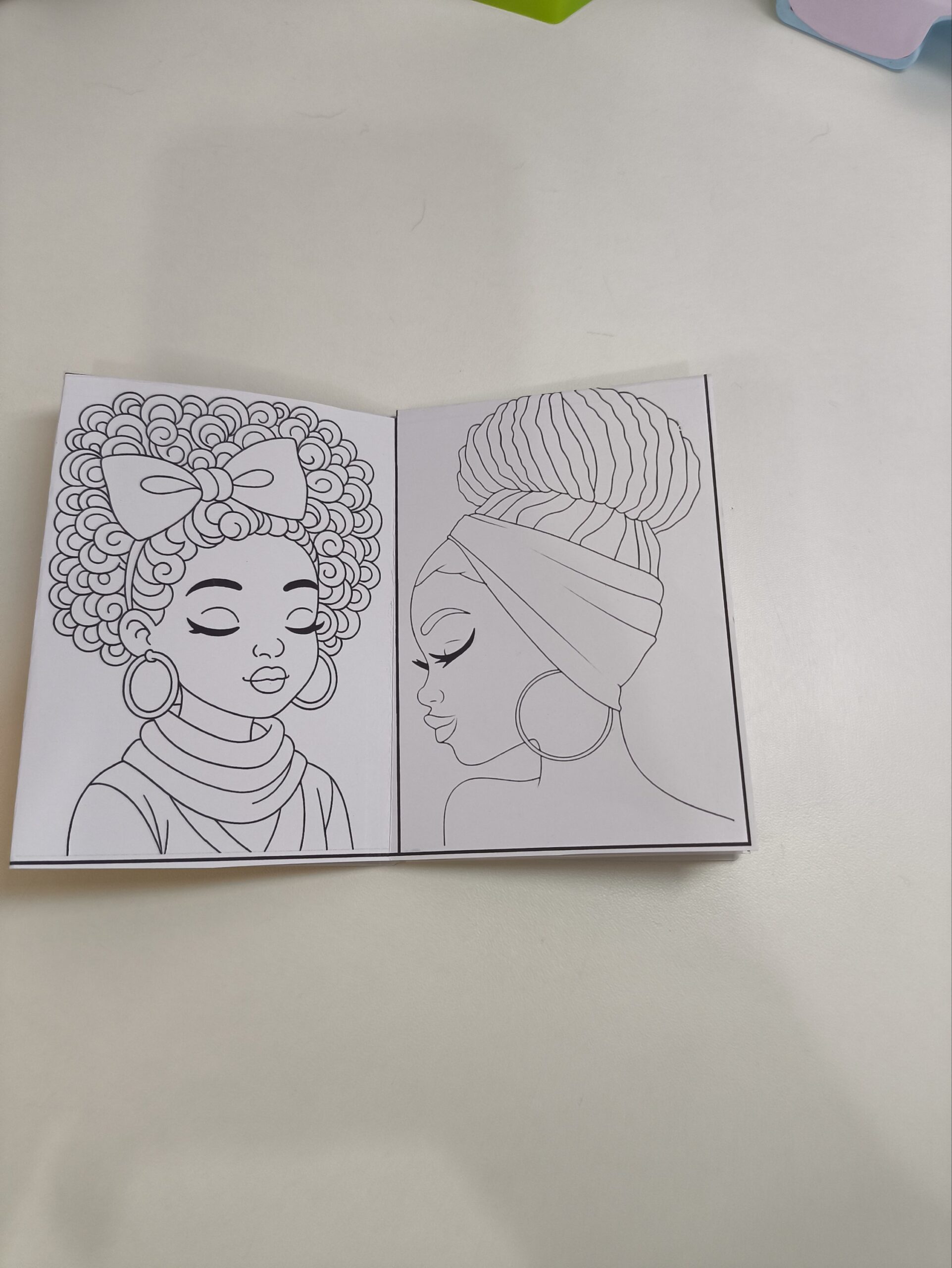 Livrinho de colorir consciência negra - Imagem 3