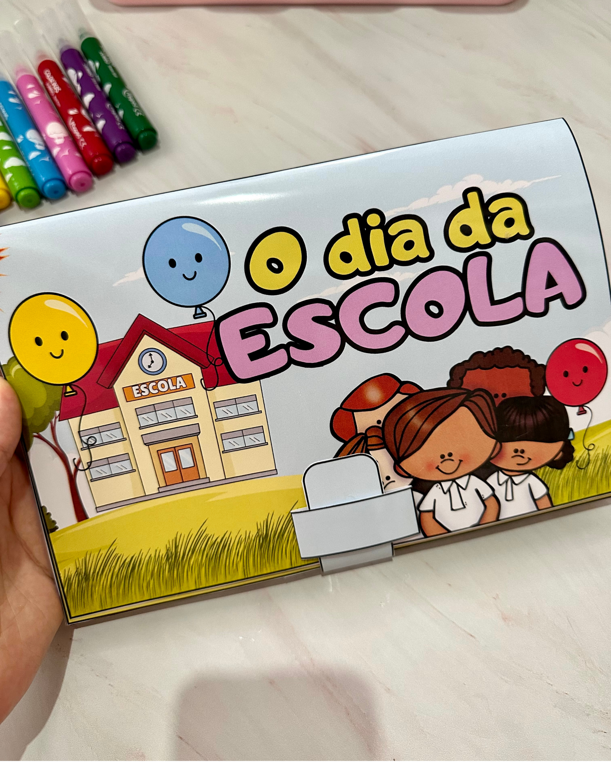 LIVRO O DIA DA ESCOLA