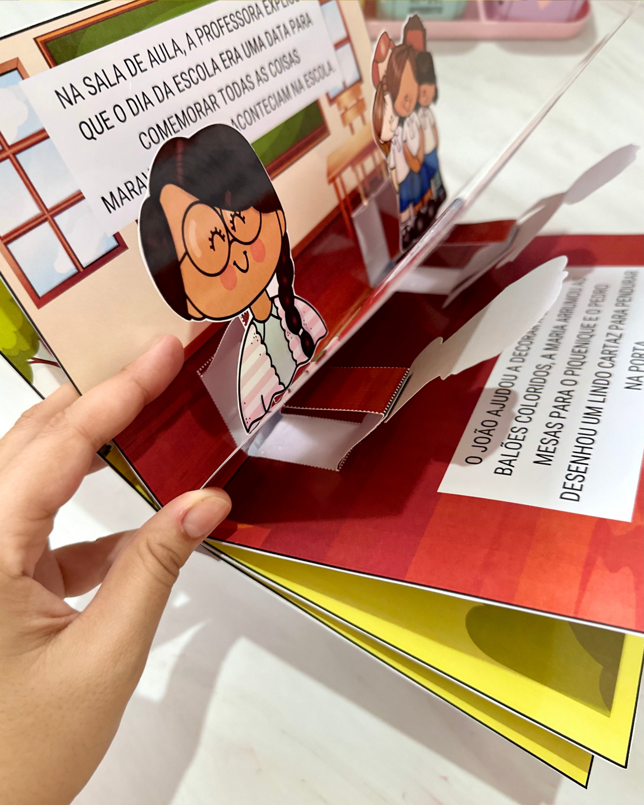 LIVRO O DIA DA ESCOLA - Imagem 4